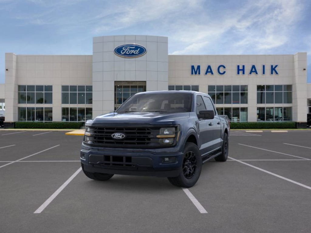 New 2025 Ford F-150 XLT Truck SuperCrew Cab