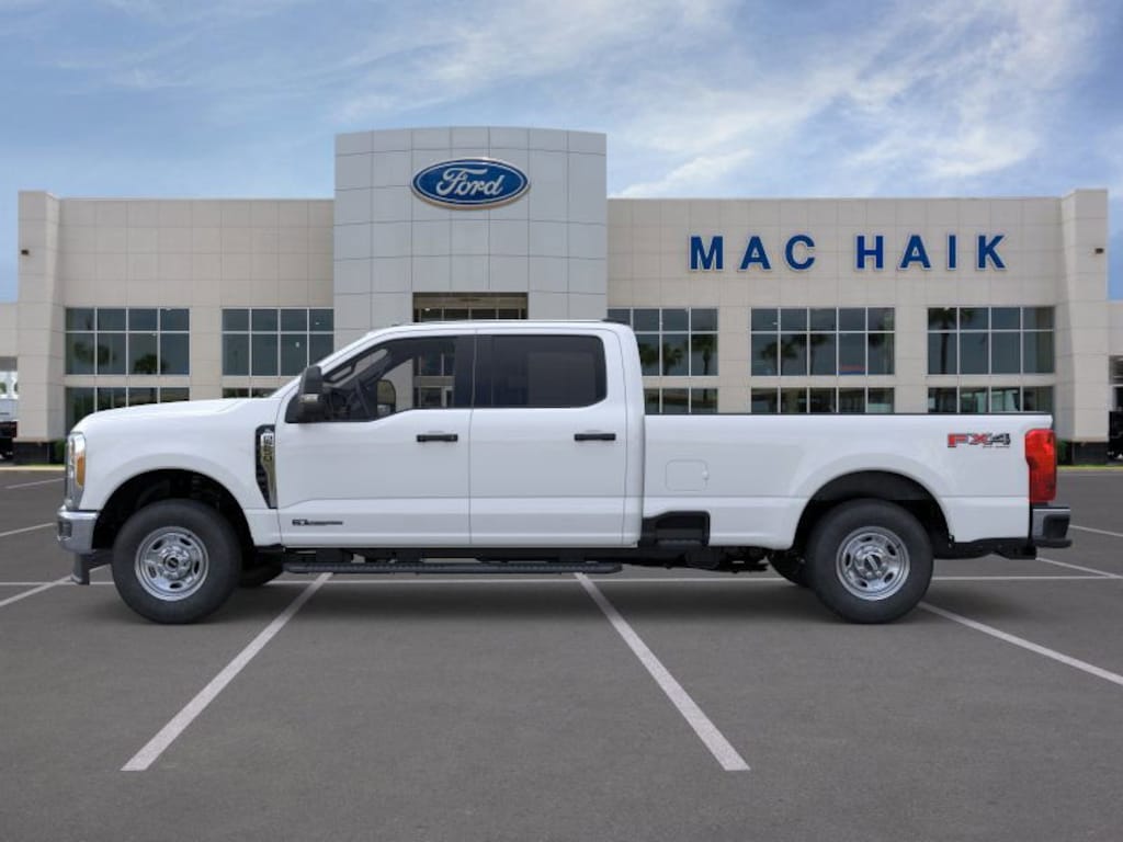 New 2026 Ford F-250 XL Truck Crew Cab