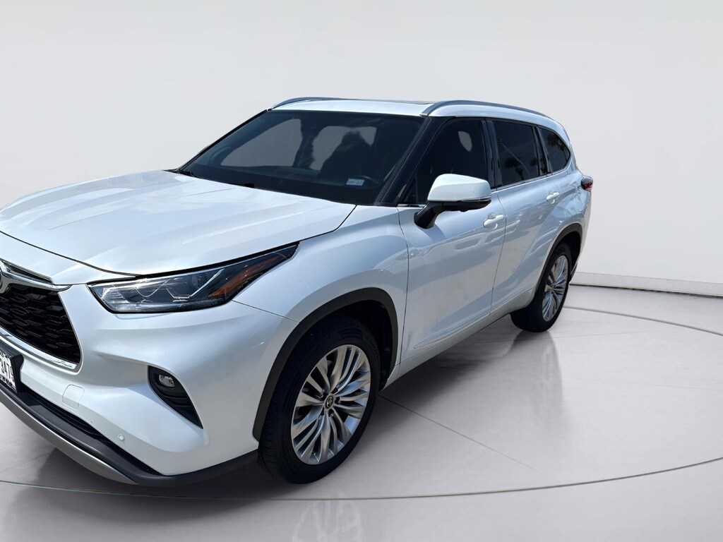 Certified 2023 Toyota Highlander Platinum SUV