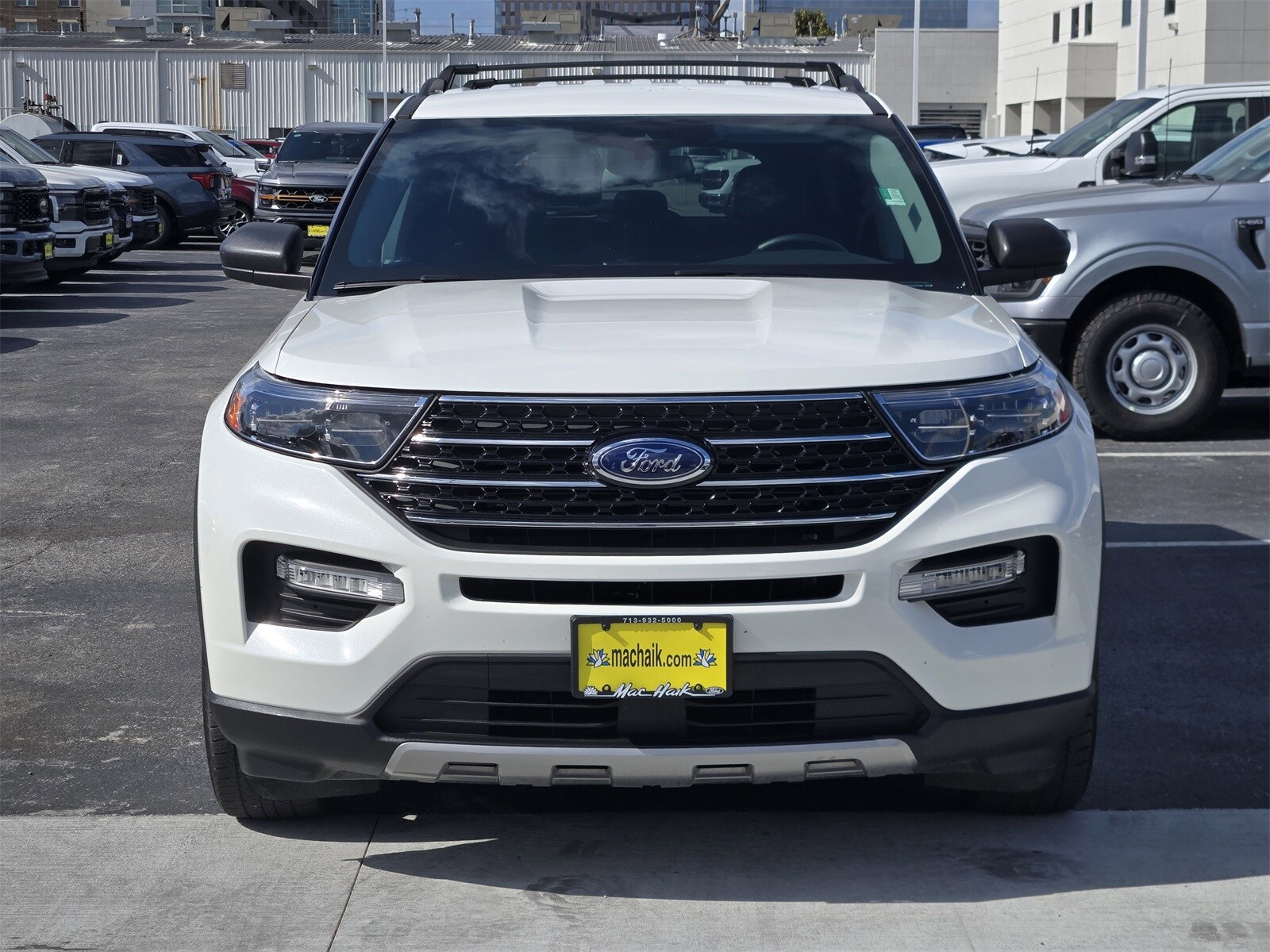 2020 Ford Explorer XLT photo 2