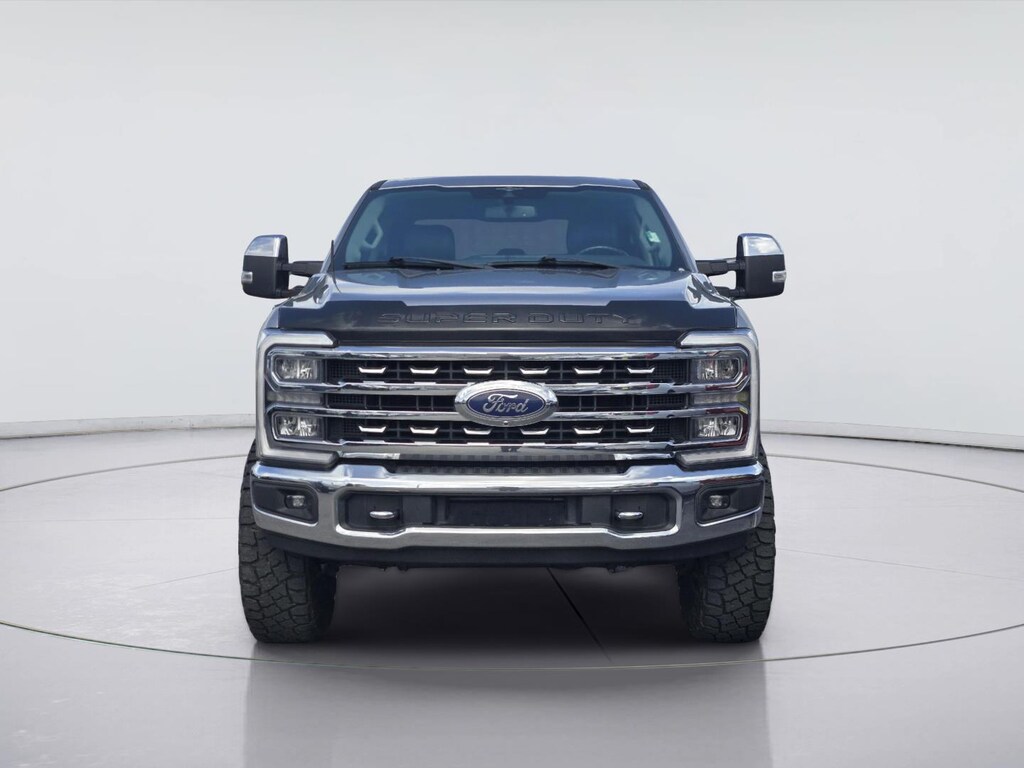 Used 2023 Ford Super Duty F-250 SRW Lariat Truck