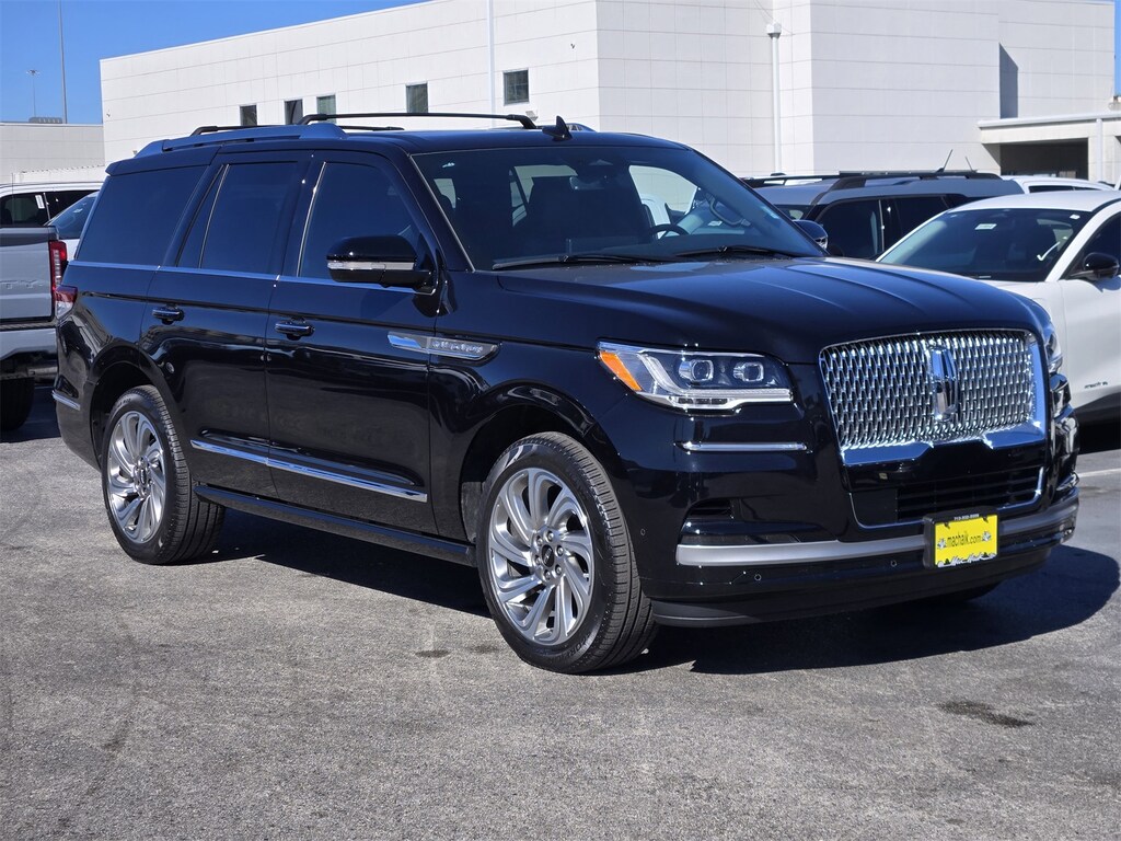 Used 2024 Lincoln Navigator Premiere SUV