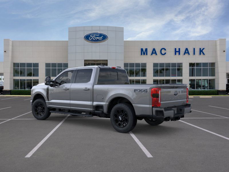 2025 Ford F-350 Lariat photo 2