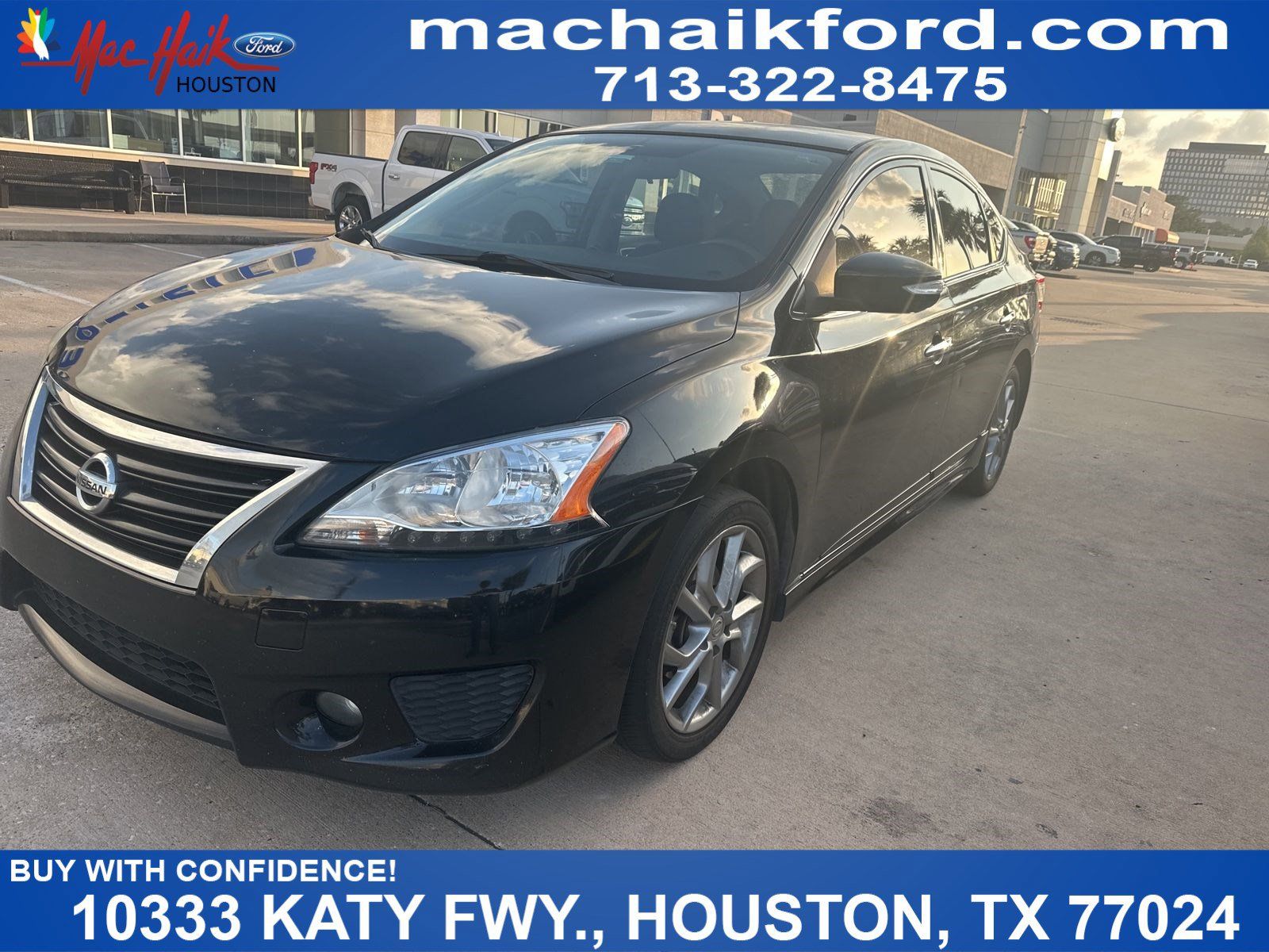 2015 Nissan Sentra SR CVT's photo