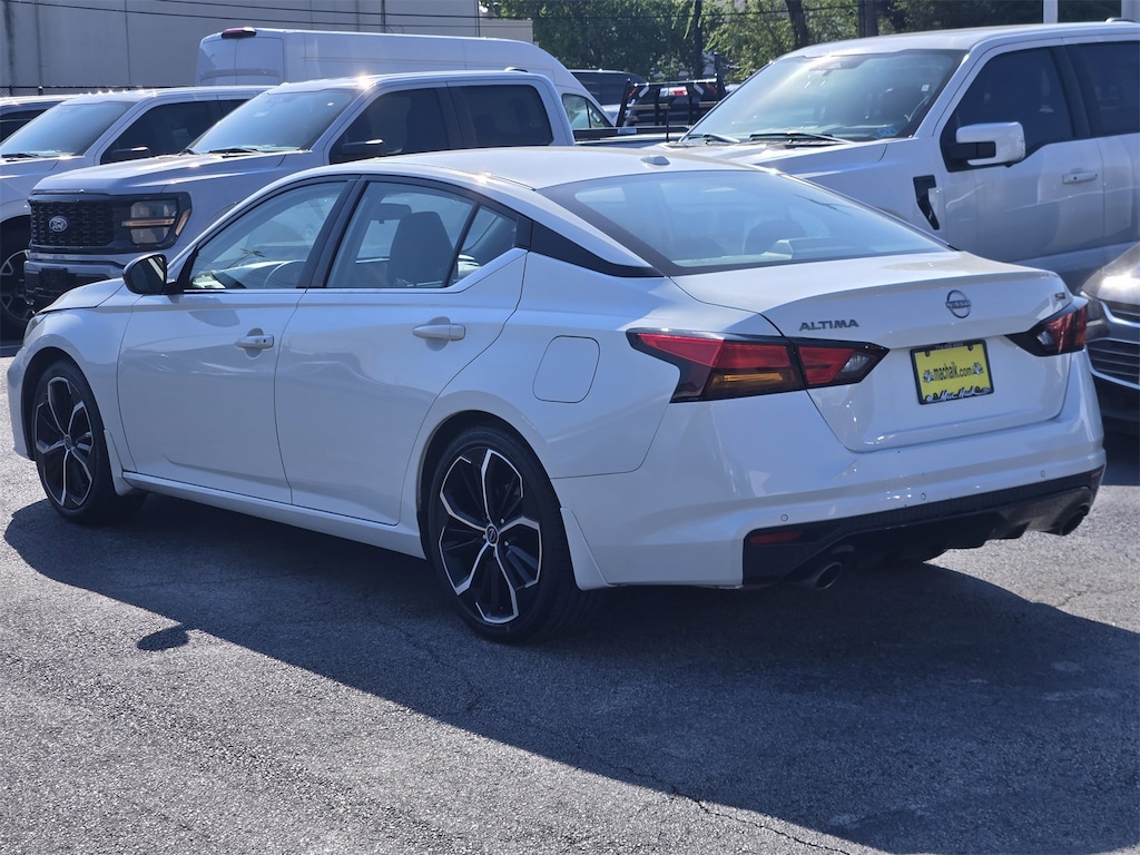 Used 2024 Nissan Altima 2.5 SR Sedan