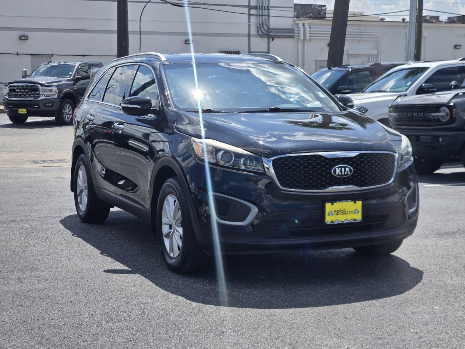 Used 2017 Kia Sorento LX with VIN 5XYPG4A32HG284635 for sale in Houston, TX