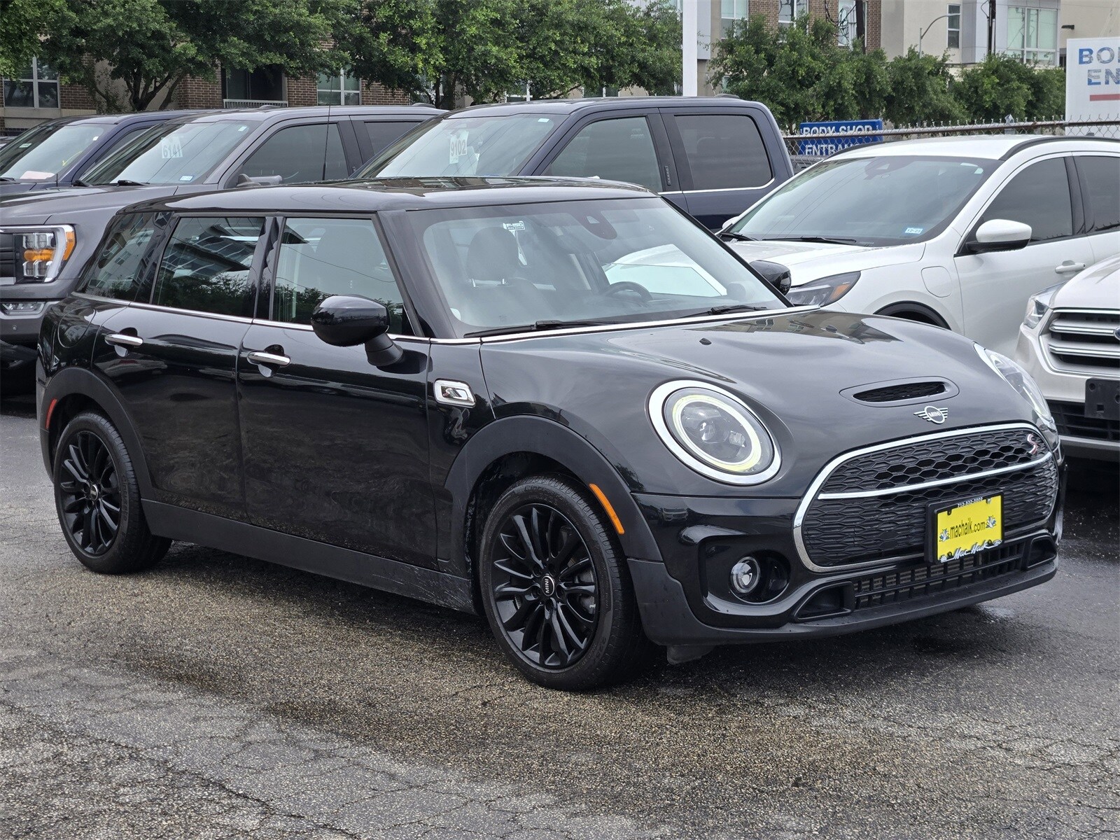 Used 2023 MINI Clubman S with VIN WMWLV7C0XP2S55236 for sale in Houston, TX