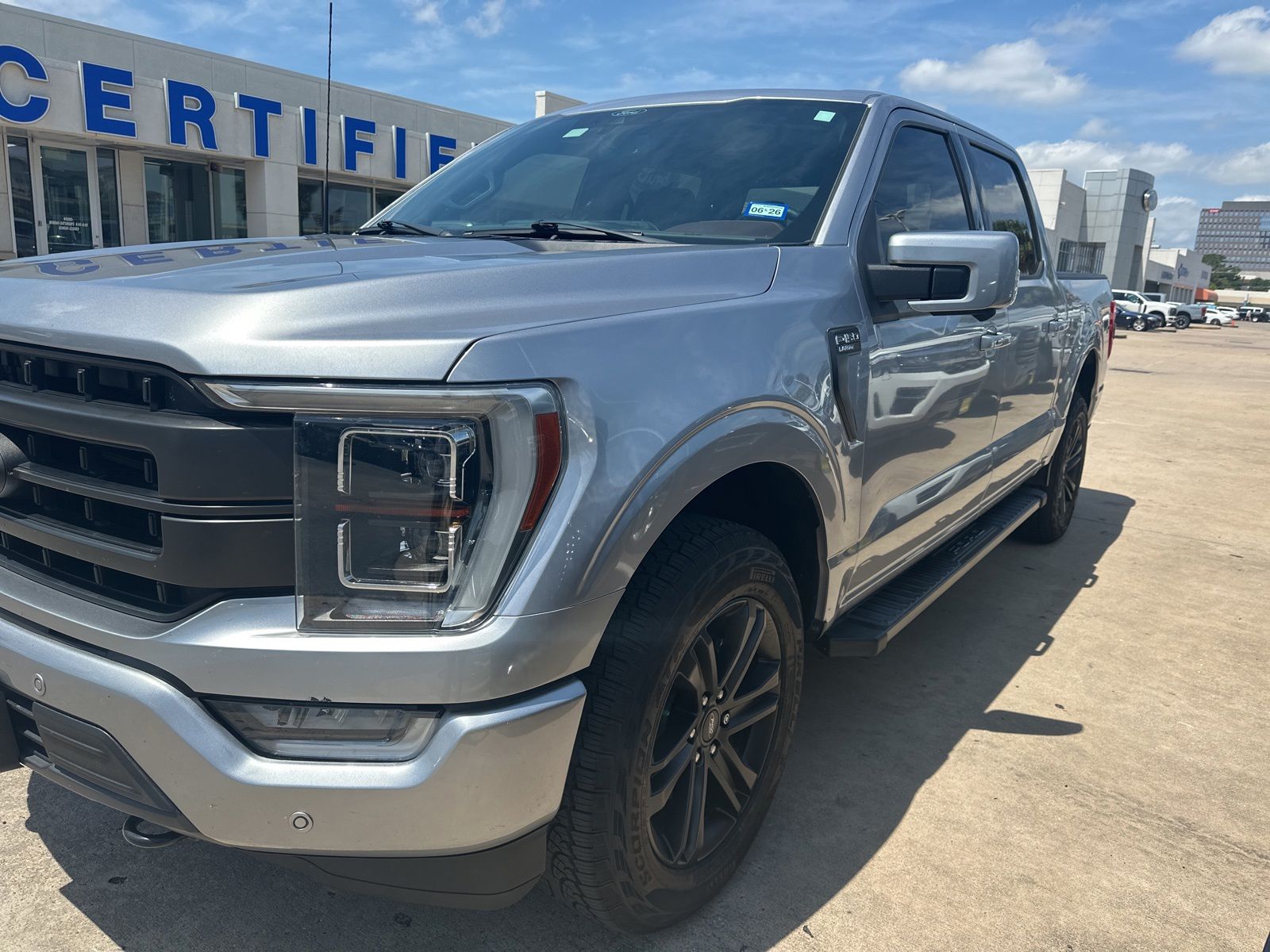 2022 Ford F-150 Lariat 4x4 SuperCrew 5-1/2 Box's photo