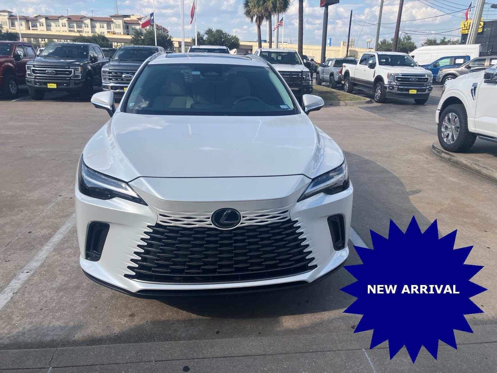 2024 Lexus RX 350 Premium photo 2