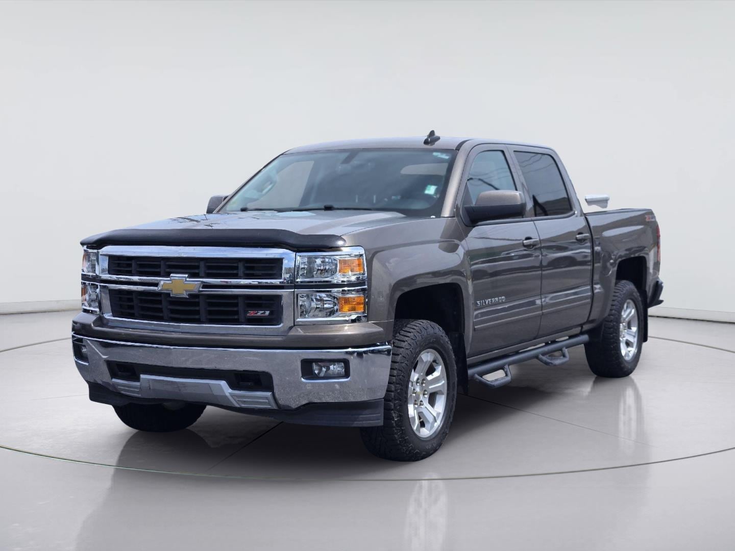 Brownstone Metallic 2015 Chevrolet Silverado 1500 Pickup Truck Four-Wheel Drive 6-Speed Automatic