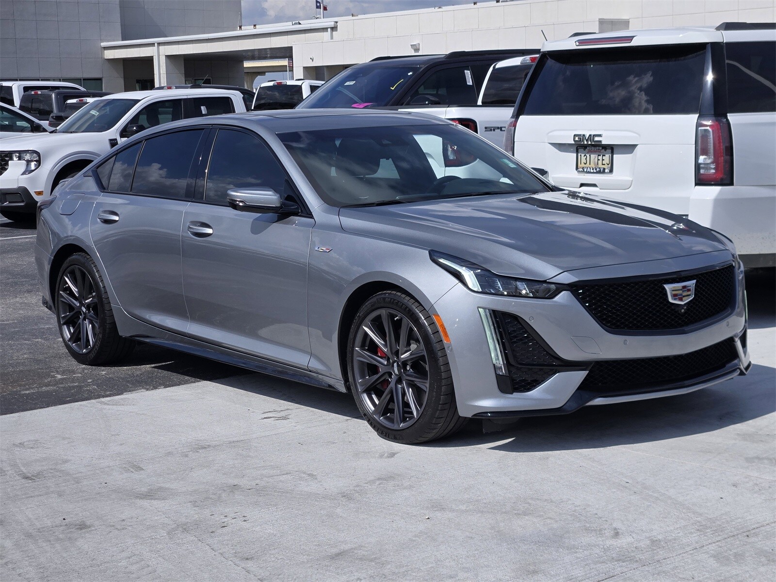 2024 Cadillac CT5 V photo 3