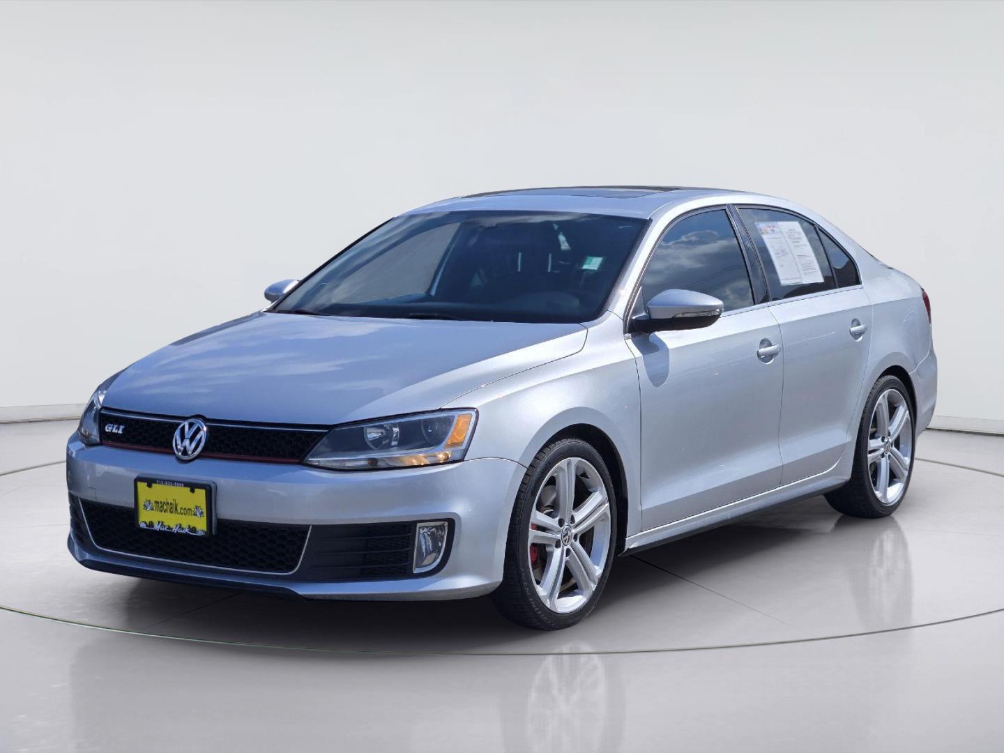 3VW4S7AJ5FM413076