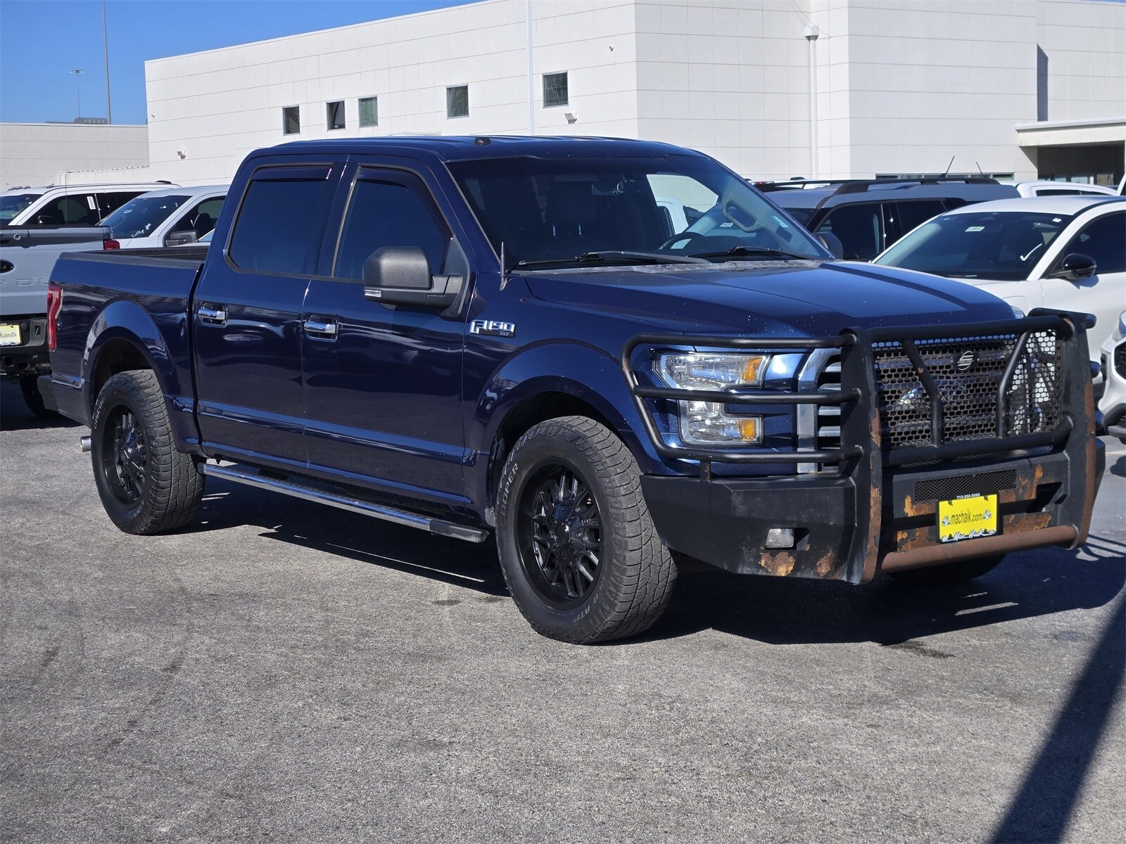 2016 Ford F-150 XLT photo 2