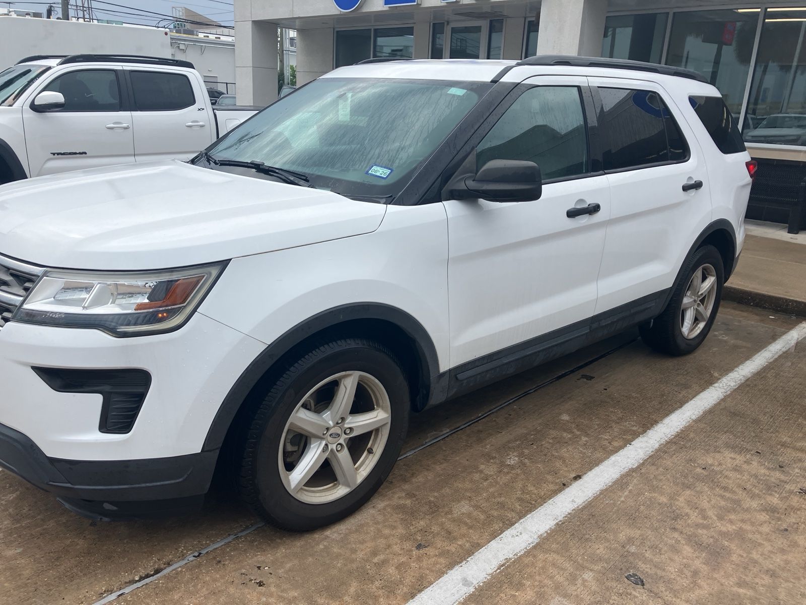 2018 Ford Explorer Base FWD's photo