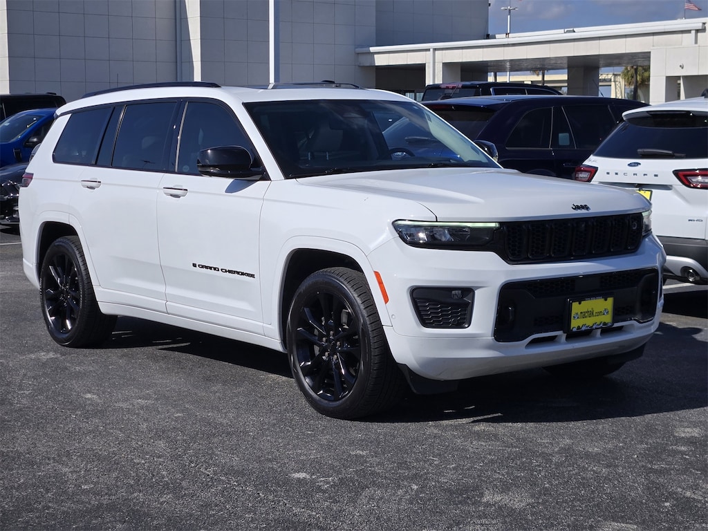 Certified 2022 Jeep Grand Cherokee L Overland SUV