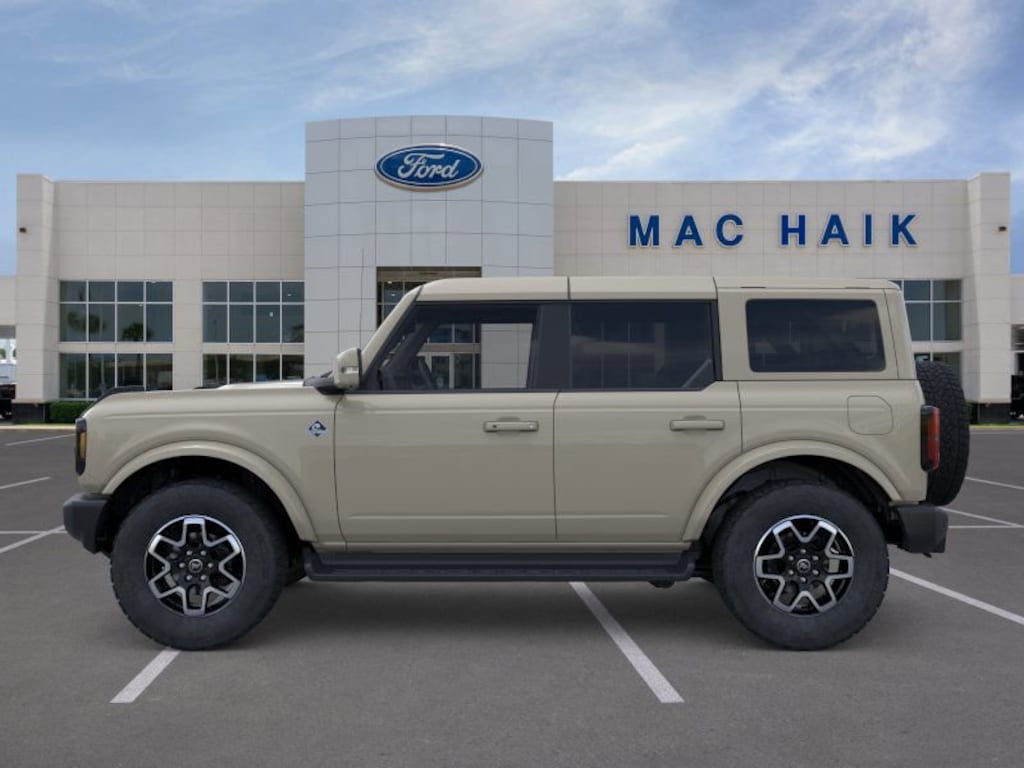 New 2025 Ford Bronco Outer Banks SUV