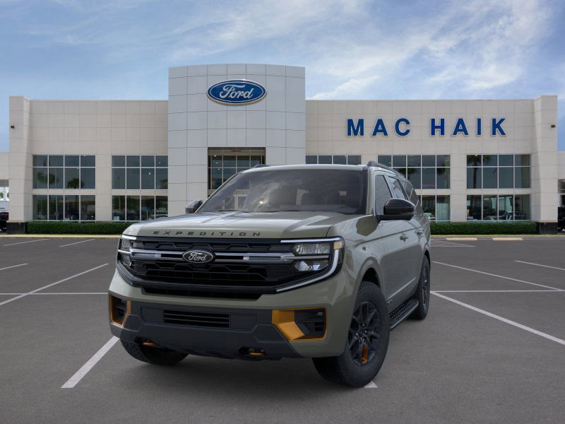 2025 Ford Expedition photo 2