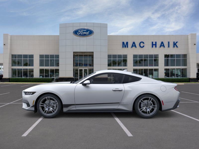 2025 Ford Mustang EcoBoost photo 3