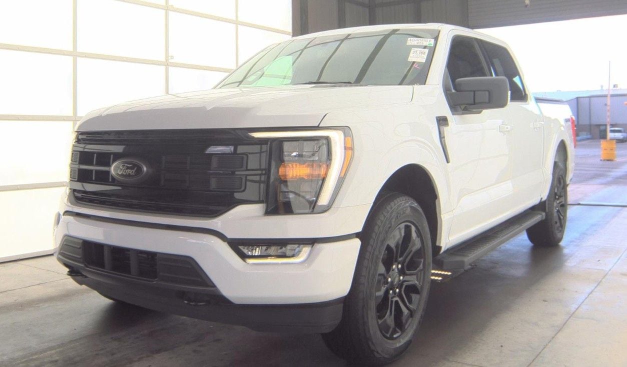 2023 Ford F-150 XLT 4x4 SuperCrew 5-1/2 Box's photo