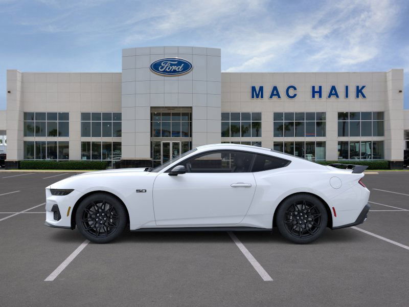 2025 Ford Mustang GT Premium photo 3