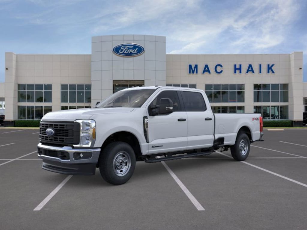 New 2026 Ford F-250 XL Truck Crew Cab