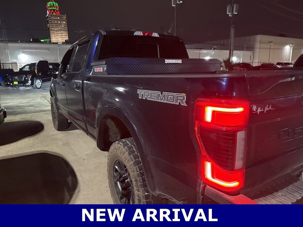 Used 2022 Ford F-250SD Lariat Truck