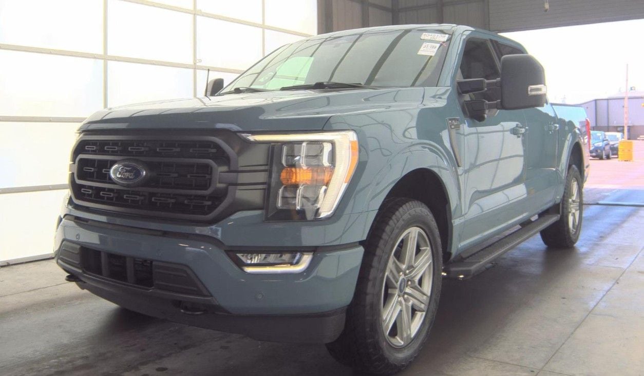2023 Ford F-150 XLT 4x4 SuperCrew 5-1/2 Box's photo