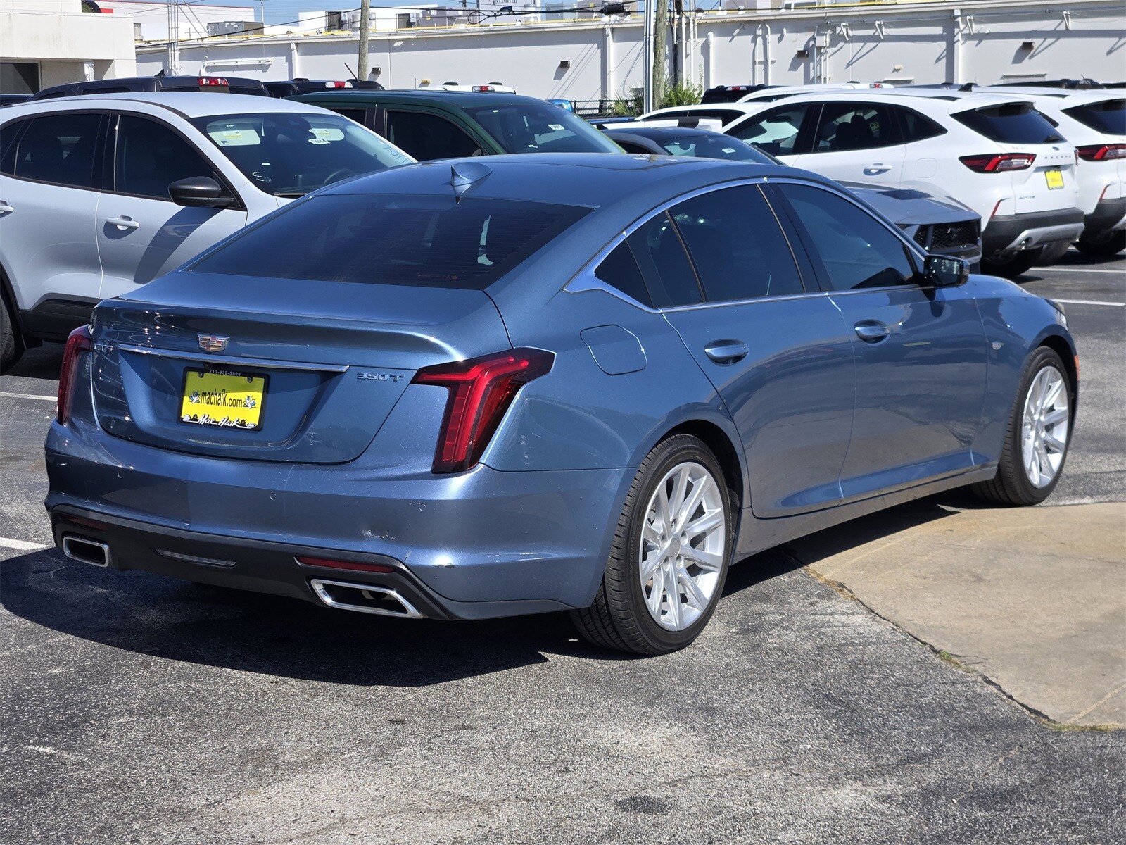 2023 Cadillac CT5 Luxury photo 4