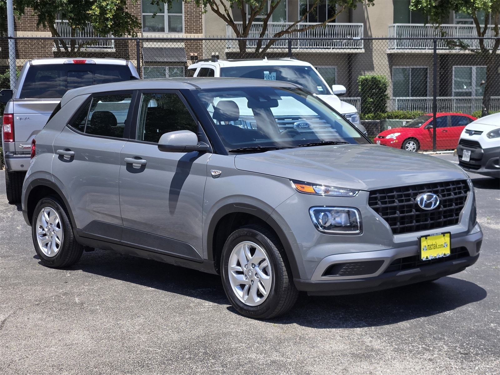 Used 2022 Hyundai Venue SE with VIN KMHRB8A30NU186403 for sale in Houston, TX