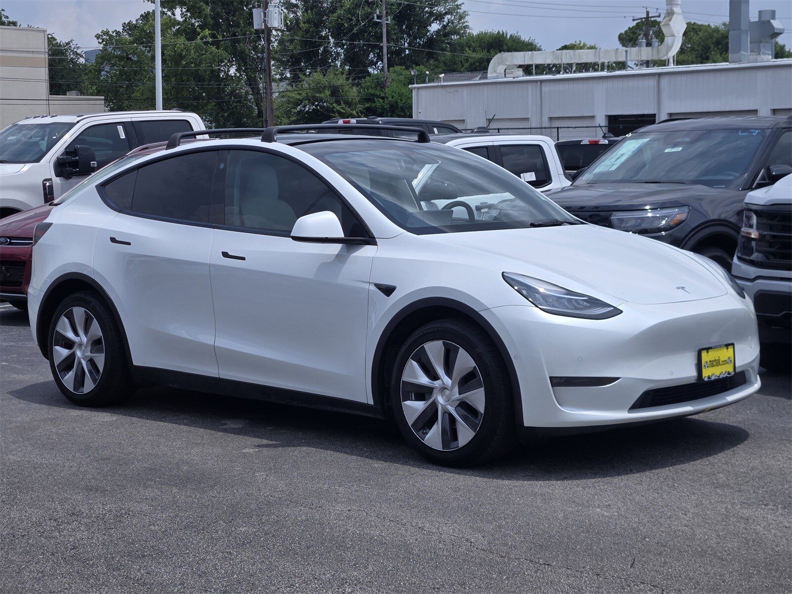 Used 2021 Tesla Model Y Long Range with VIN 5YJYGDEEXMF254381 for sale in Houston, TX