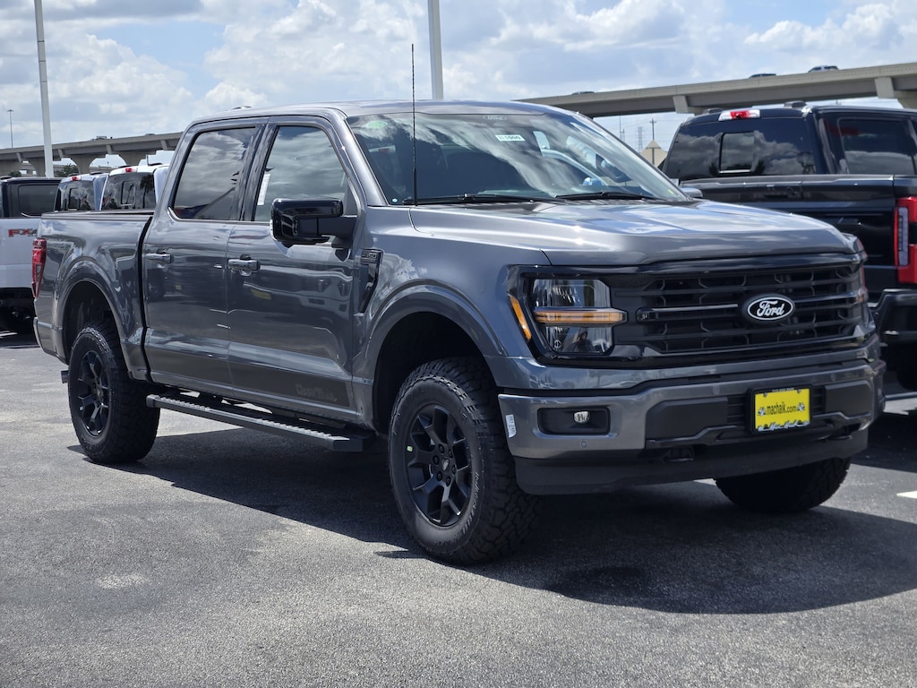 New 2026 Ford F-150 XLT Truck SuperCrew Cab