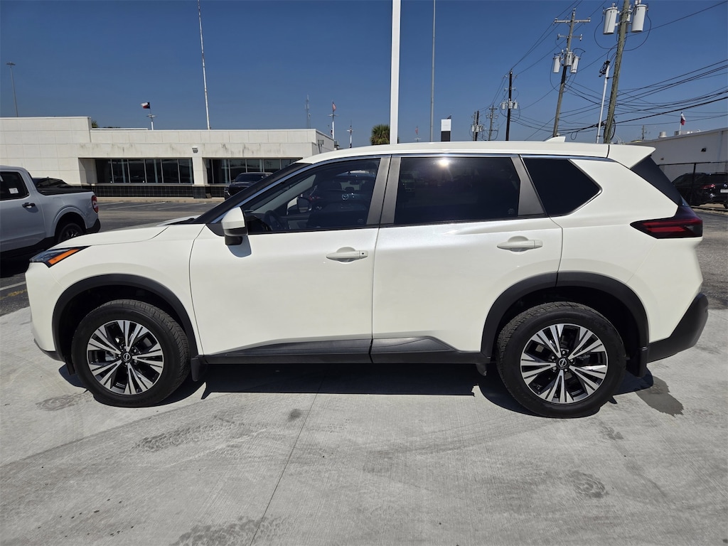 Used 2023 Nissan Rogue SV SUV
