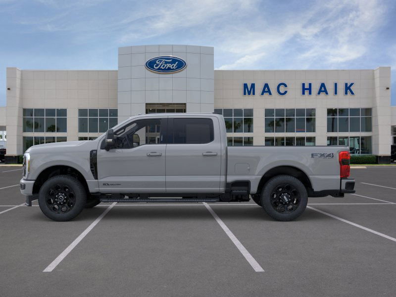 2026 Ford F-250 XLT photo 2