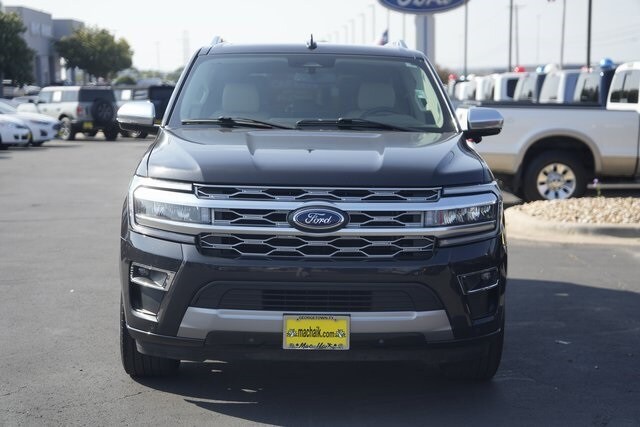 2023 Ford Expedition Platinum photo 2