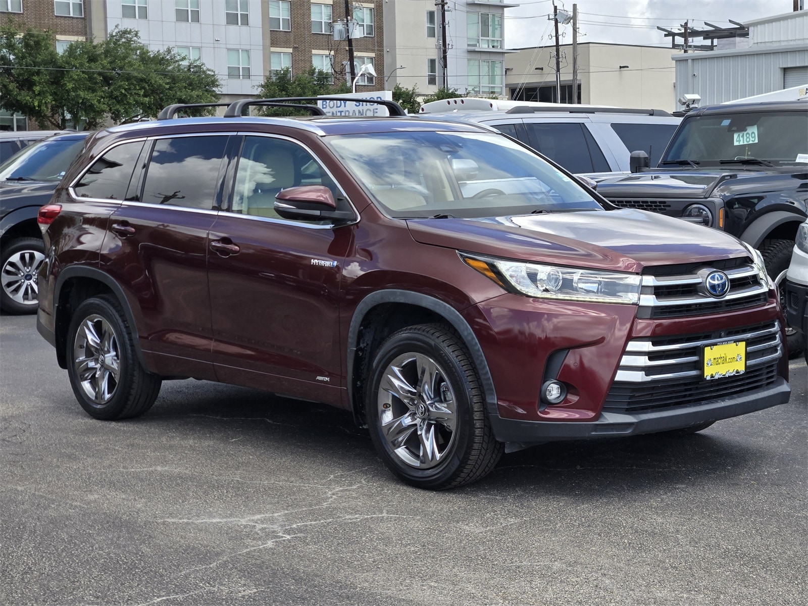 Certified 2019 Toyota Highlander Limited Platinum with VIN 5TDDGRFH0KS065980 for sale in Houston, TX