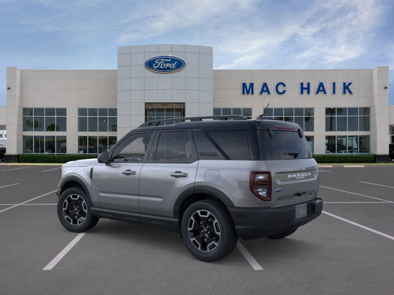 2024 Ford Bronco Sport Outer Banks photo 4