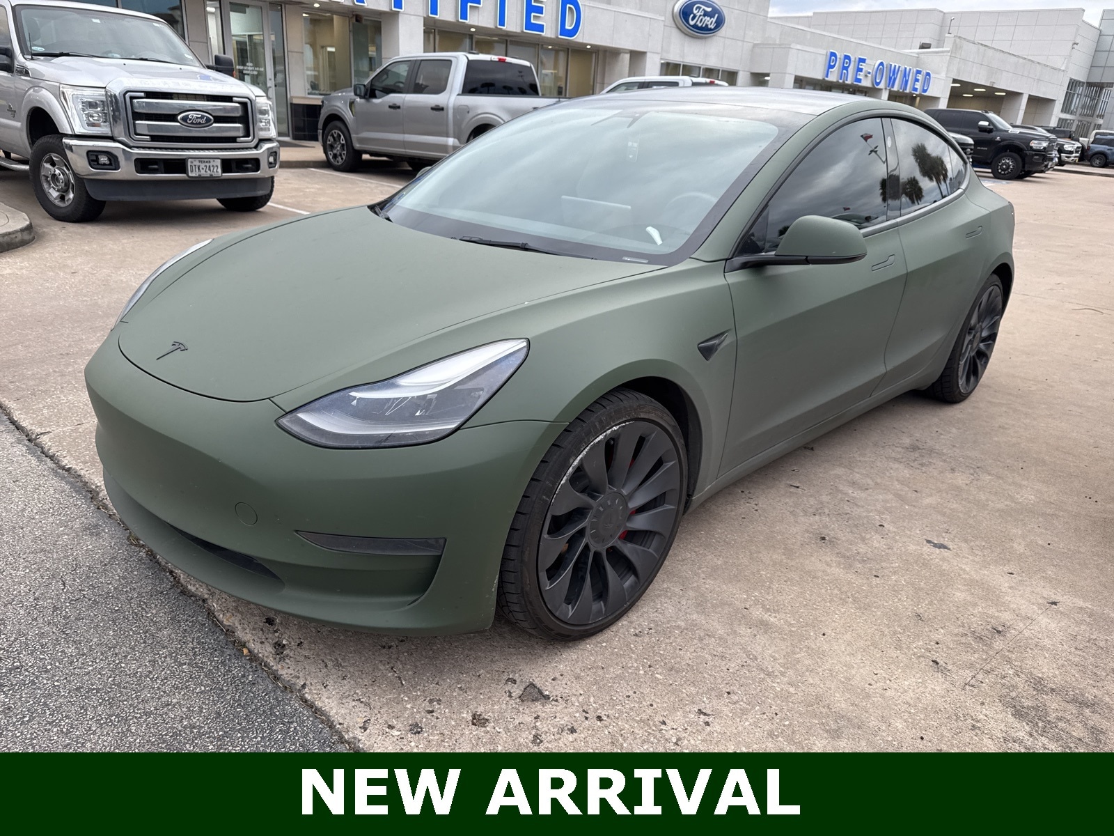 2022 Tesla Model 3 Base's photo