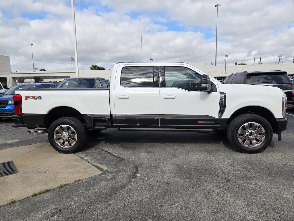 Used 2025 Ford F-250SD King Ranch Truck