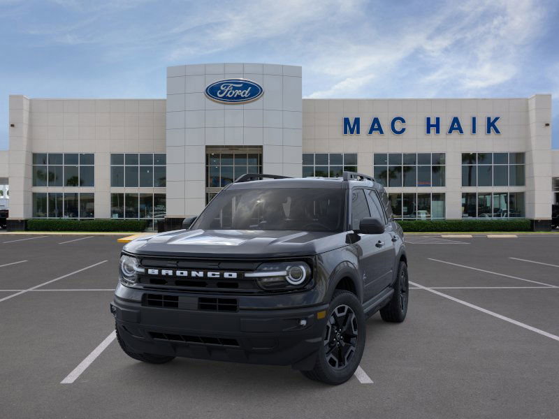 2024 Ford Bronco Sport Outer Banks photo 2