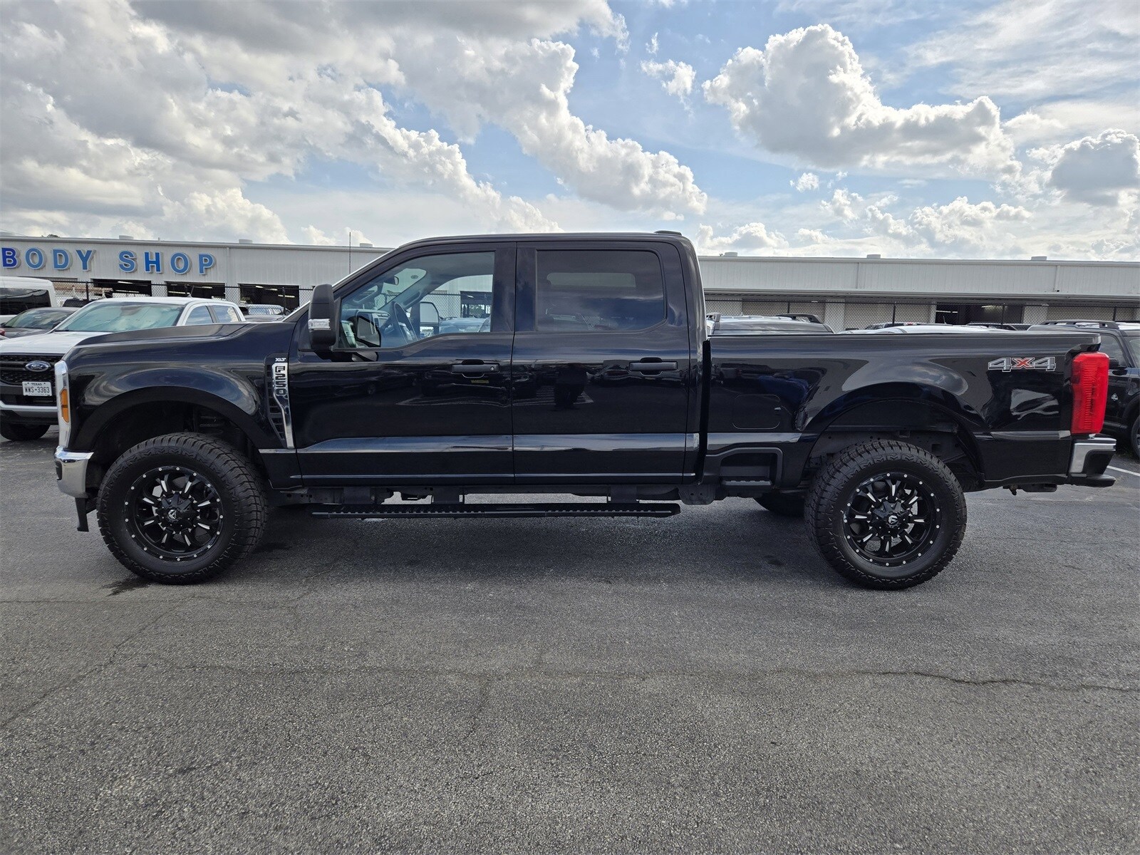 2025 Ford F-250 photo 4
