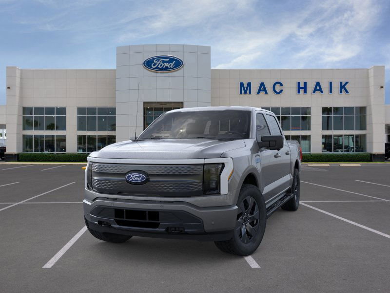 2025 Ford F-150 Lightning photo 2