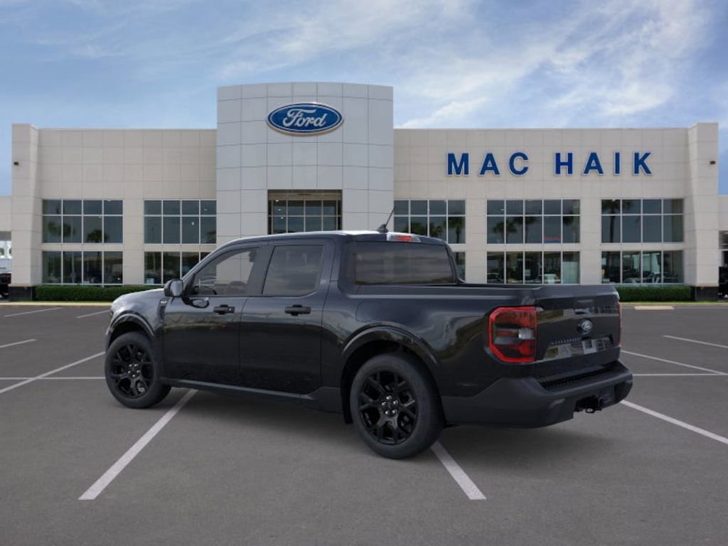 New 2025 Ford Maverick XLT Truck SuperCrew