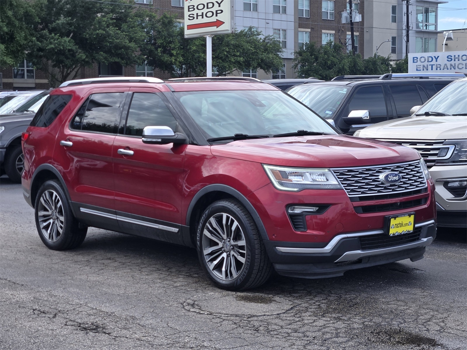 Used 2018 Ford Explorer Platinum with VIN 1FM5K8HT2JGC84619 for sale in Houston, TX