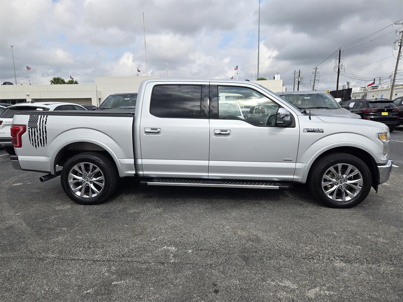 2017 Ford F-150 Lariat photo 4