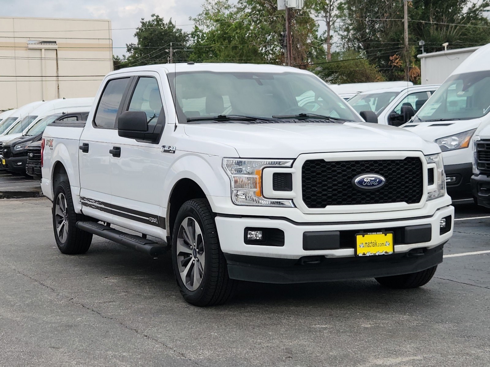 Used 2019 Ford F-150 XLT with VIN 1FTEW1EP9KKD11370 for sale in Houston, TX