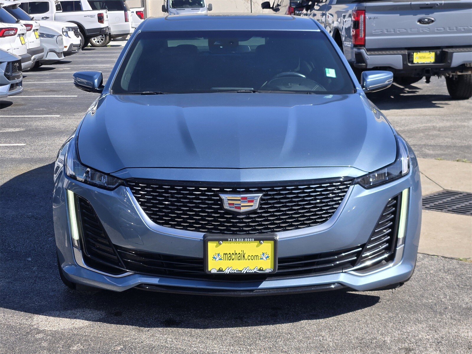 2023 Cadillac CT5 Luxury photo 2