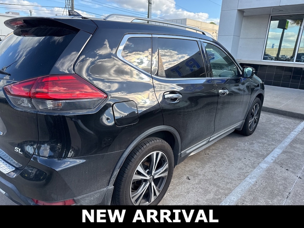 Used 2017 Nissan Rogue SL SUV