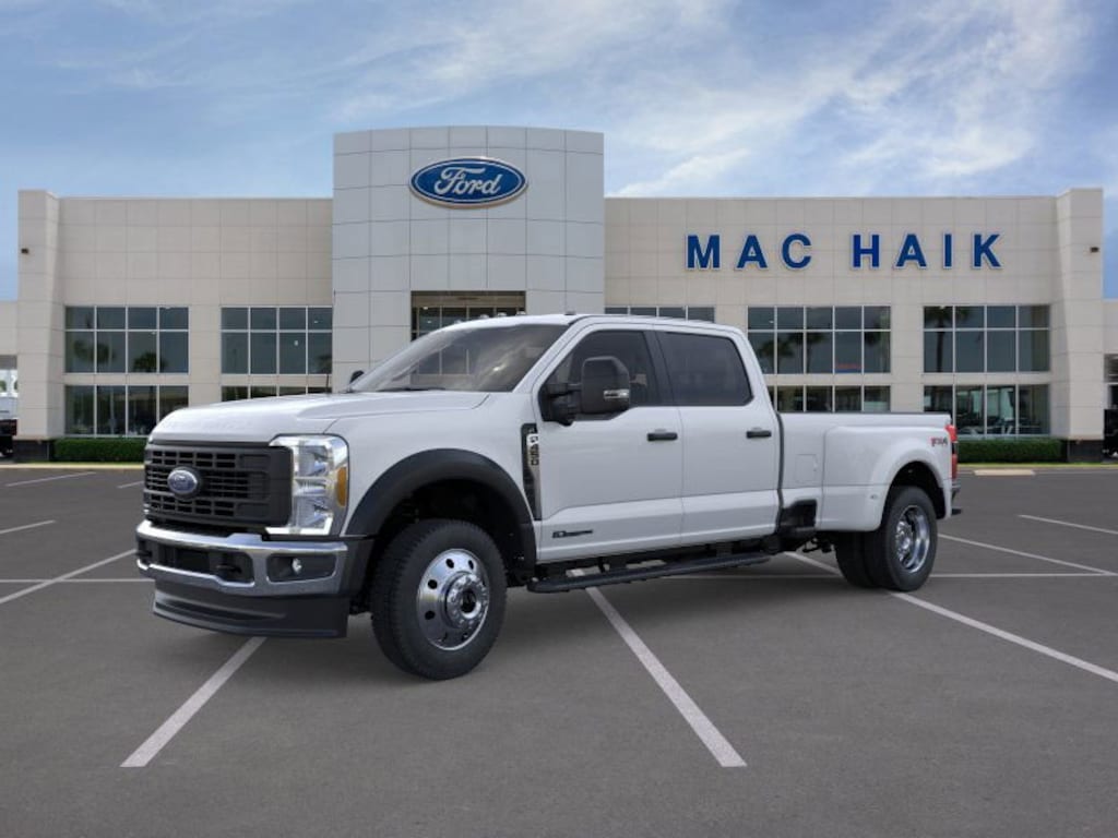 New 2026 Ford F-450 XL Truck Crew Cab