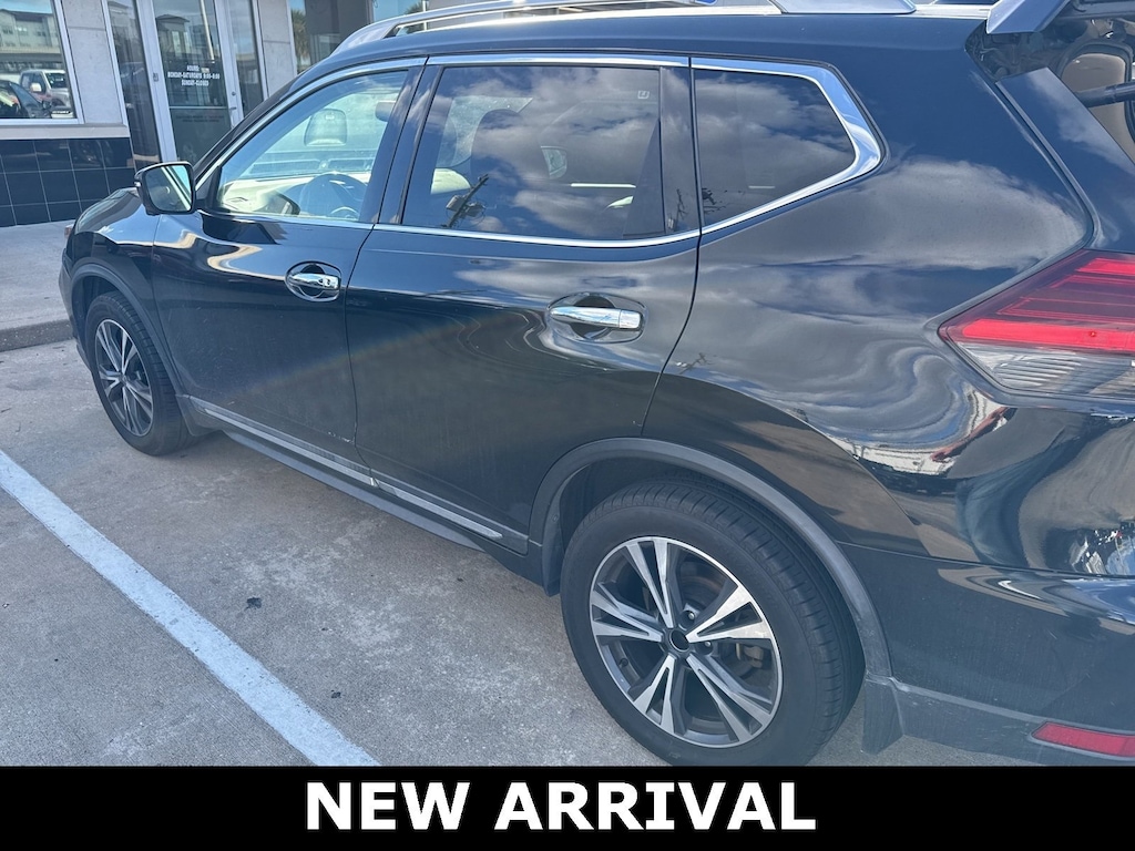 Used 2017 Nissan Rogue SL SUV