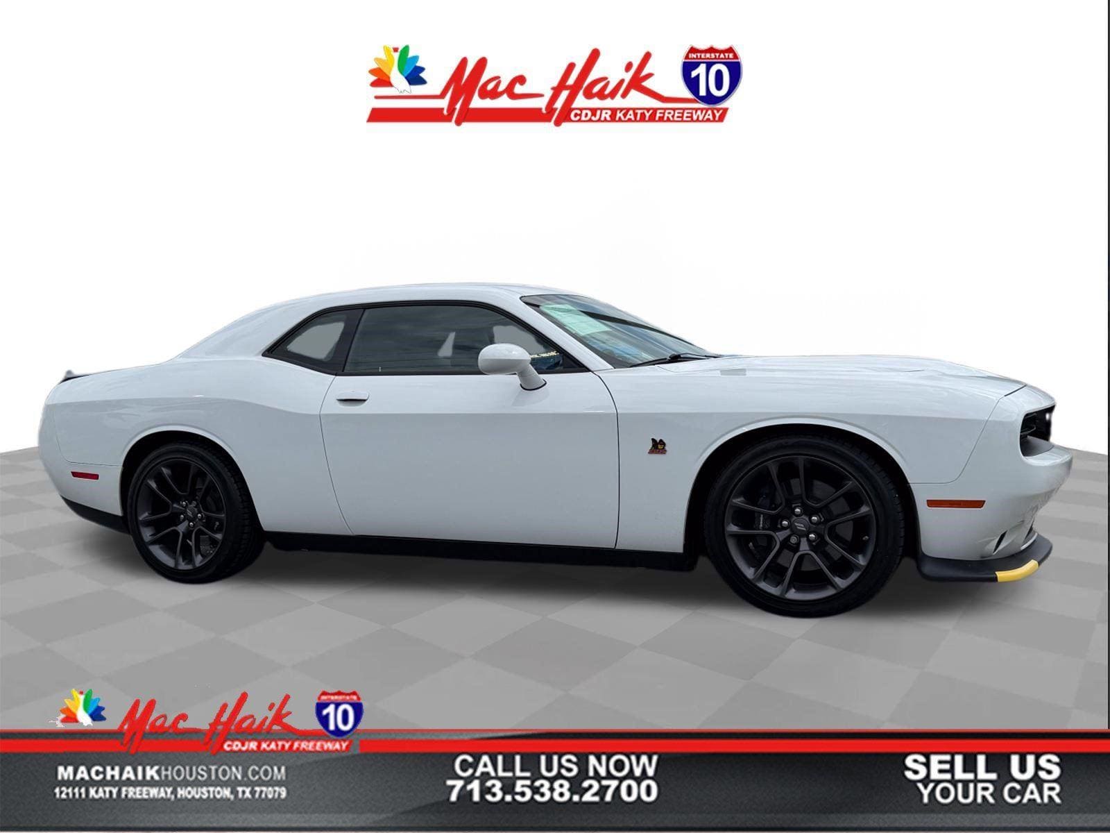 White Knuckle Clearcoat 2023 Dodge Challenger Coupe Rear-Wheel Drive 6-Speed Manual